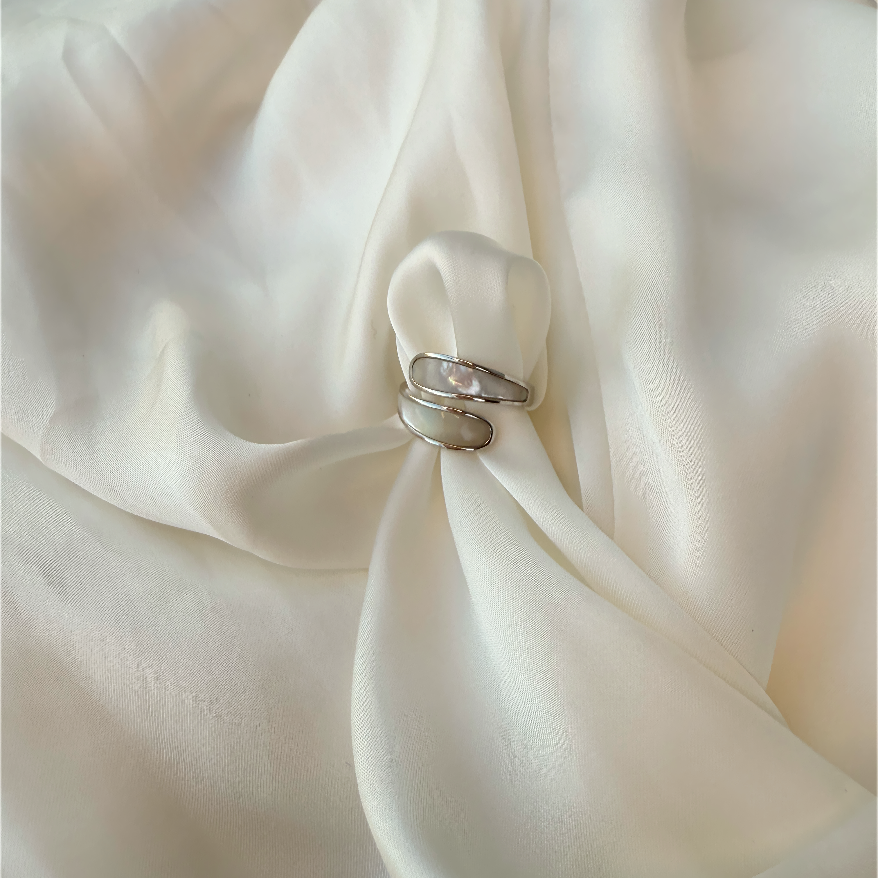 טבעת כסף משולבת פנינה